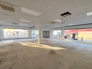 Photo 1- click for photo gallery